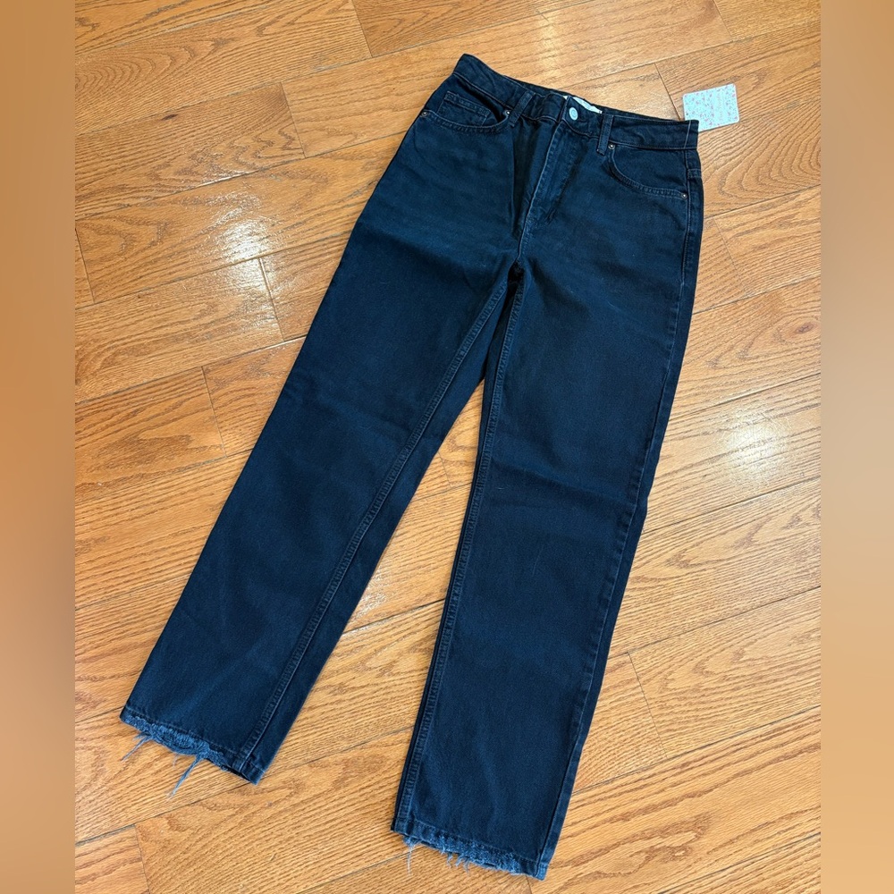 Free People We The Free Black Straight Leg Jeans Size 27 Raw Hem Minimalist NWT